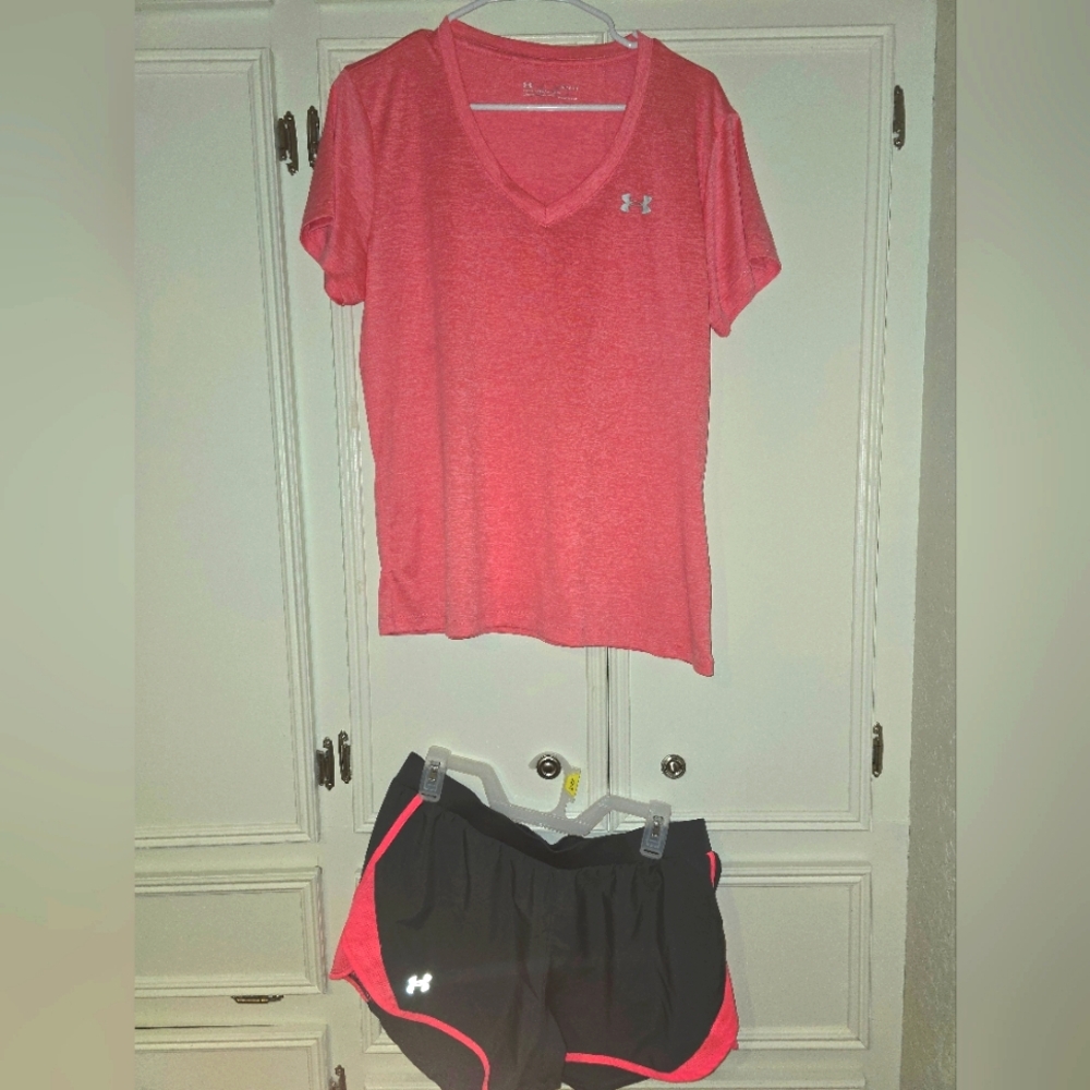 Under Armour active wear outfit